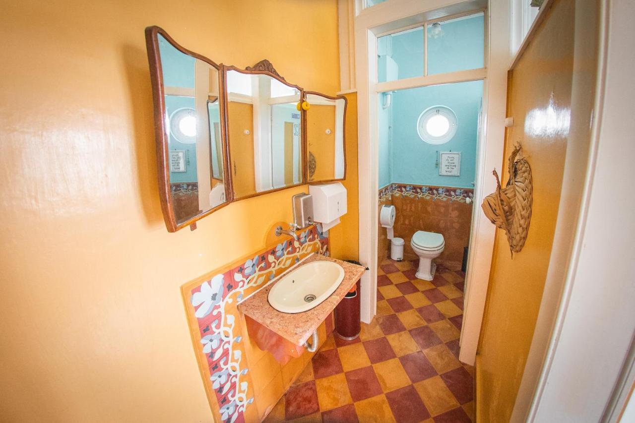 Отель Casa Paco D'Ilhas Эрисейра Экстерьер фото
